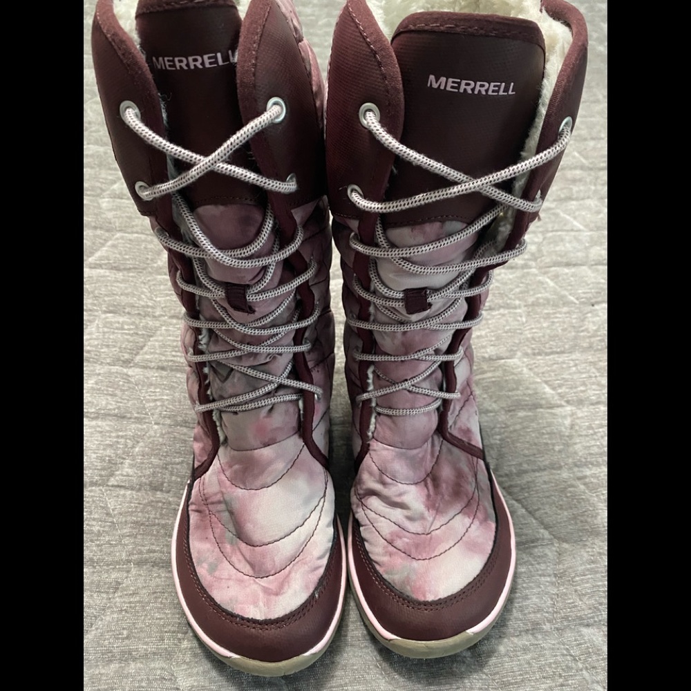 Women’s Merrell boots size 7 1/2